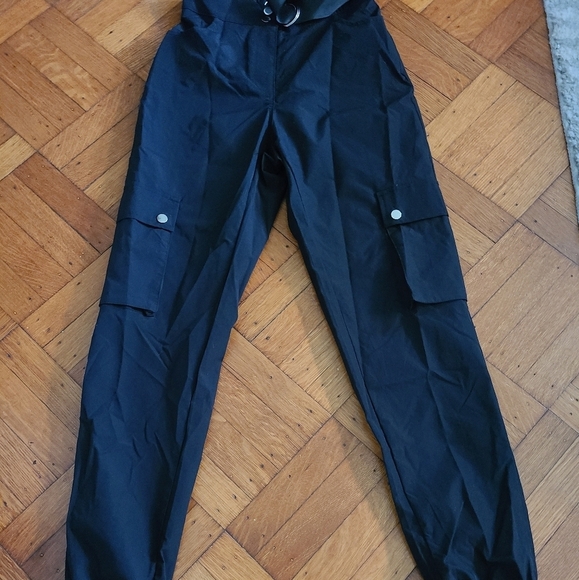 NEW Black Cargo Pants sz small Hp🔥🔥🔥 - Picture 2 of 6